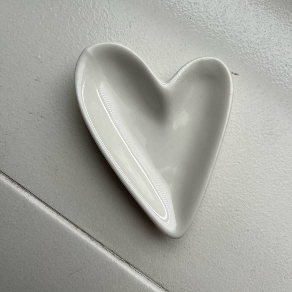 Other - Heart-Shaped White Dish